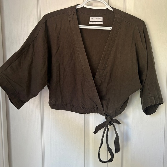 Urban Outfitters Kimmy Wrap Top Size XS - Picture 5 of 9